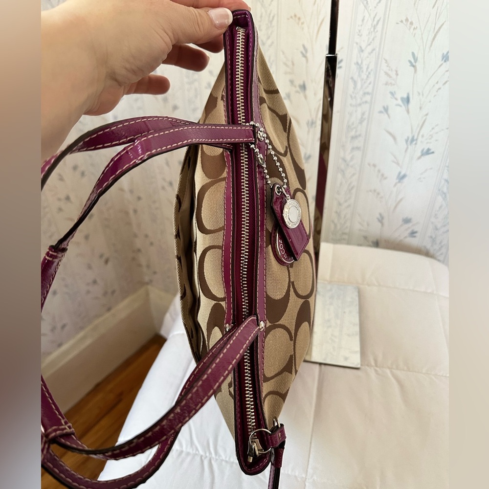 Coach Brown and Pink Tote with Signature Style - Picture 13 of 16
